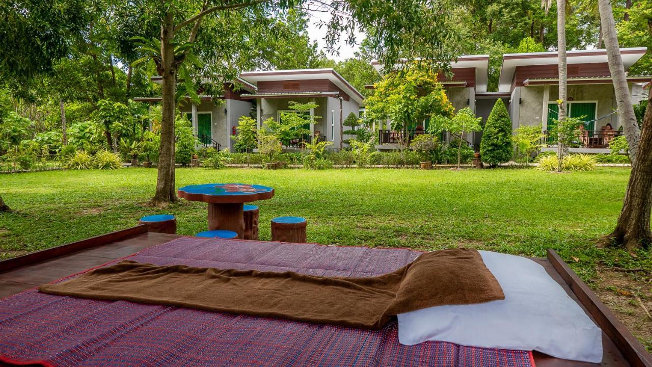 Pana Long Beach Resort - Sha Plus Ko Lanta Buitenkant foto